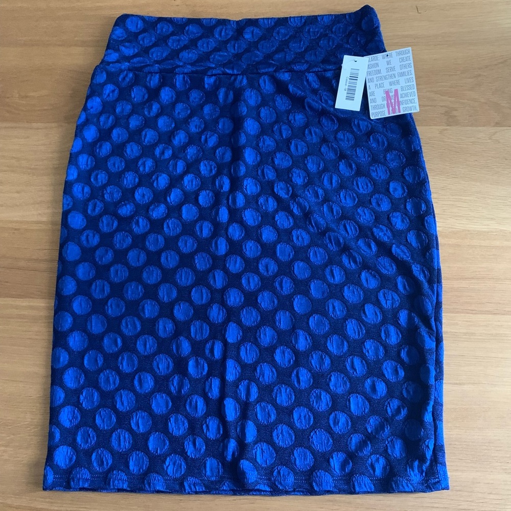 NWT Lularoe Cassie M
